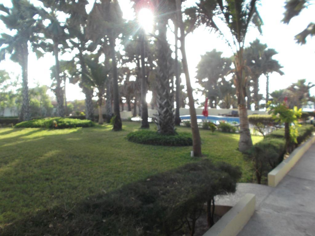 Golden Beach Hotel Serrekunda Dış mekan fotoğraf