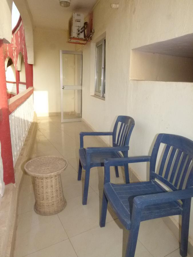 Golden Beach Hotel Serrekunda Oda fotoğraf